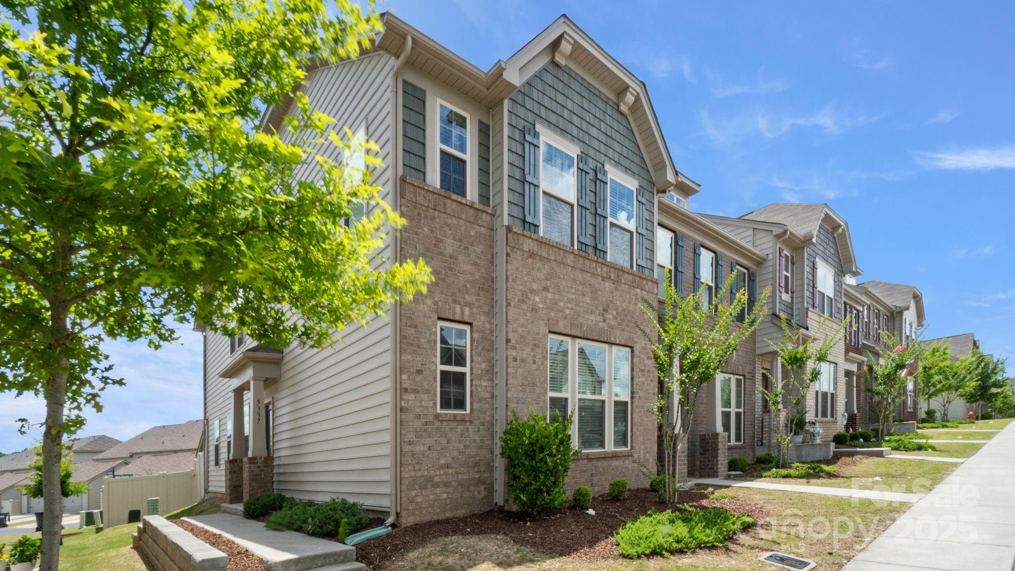 The Greens - Residential