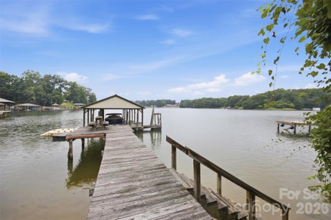 Photo of 7016 Hyde Street, Sherrills Ford, NC 28673 (MLS # 4409956)