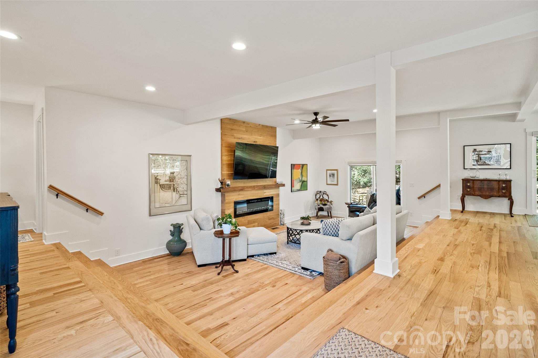 Tega Cay - Residential