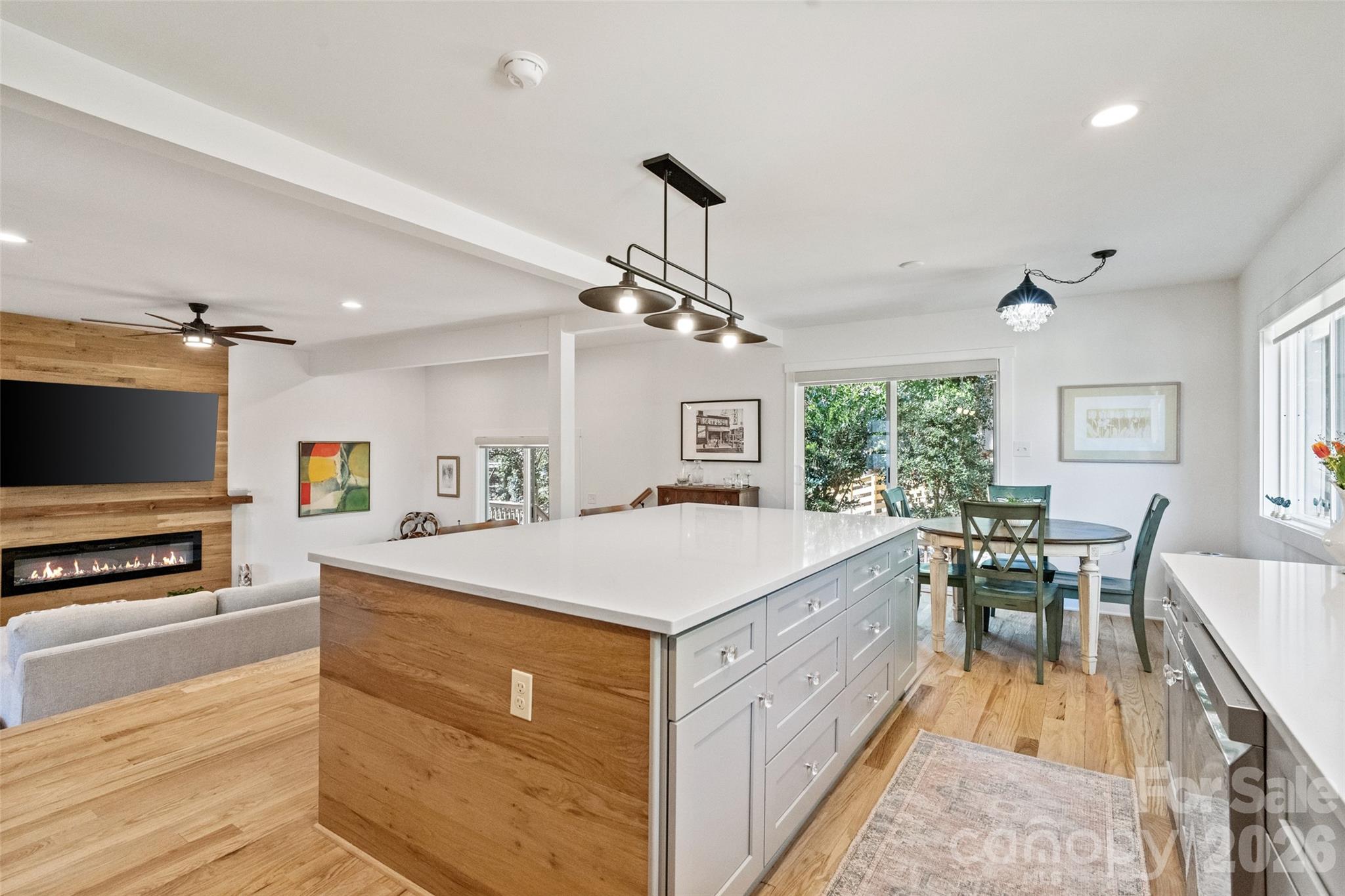 Tega Cay - Residential