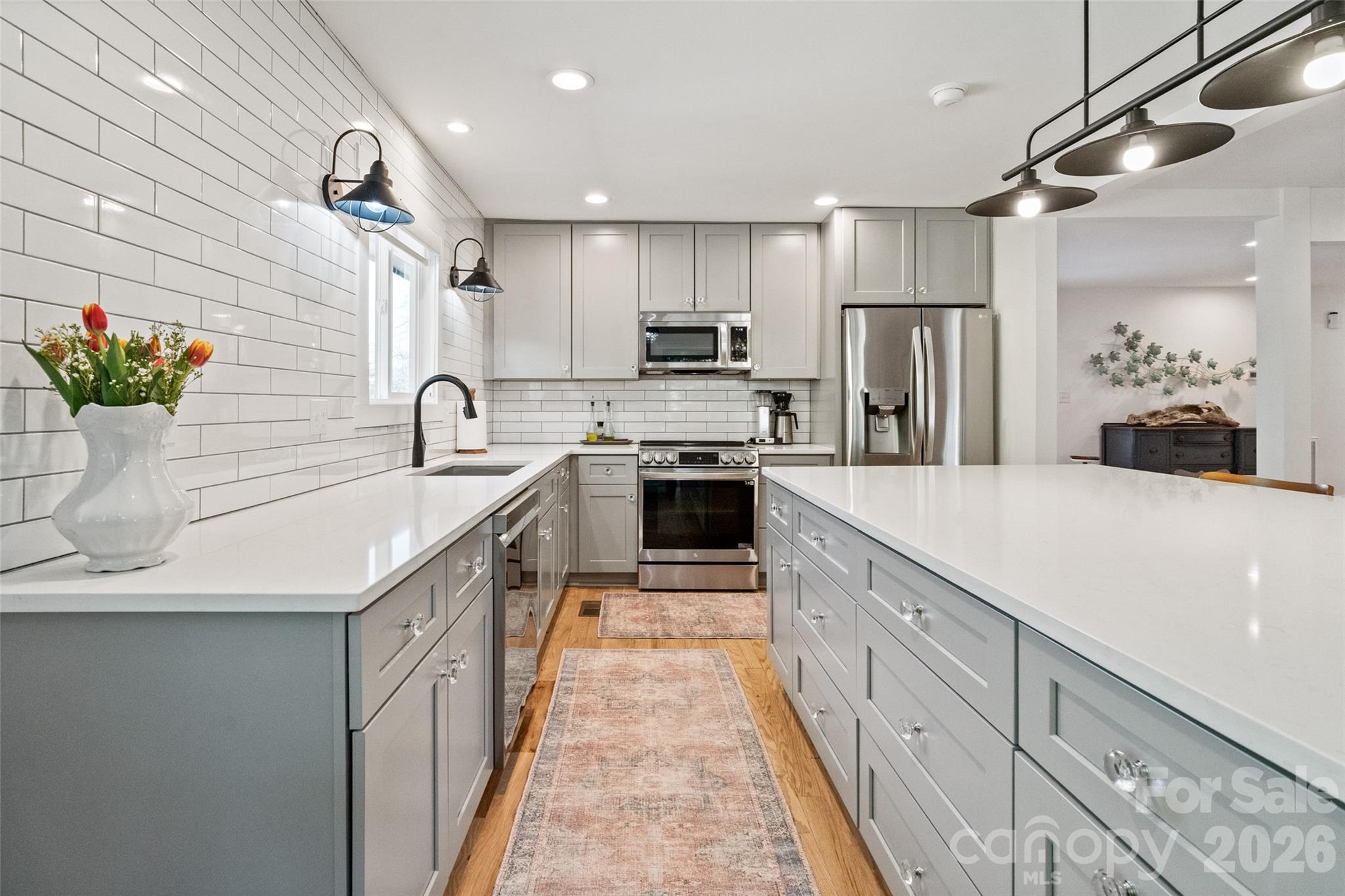 Tega Cay - Residential