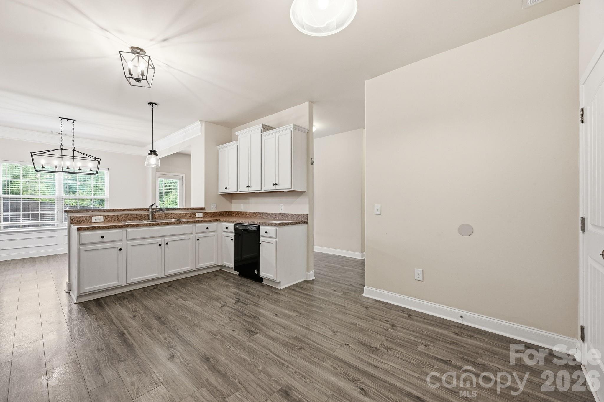 7820 Rockland Drive