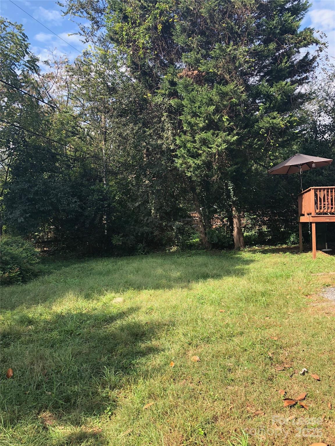 2240 Laburnum Avenue B