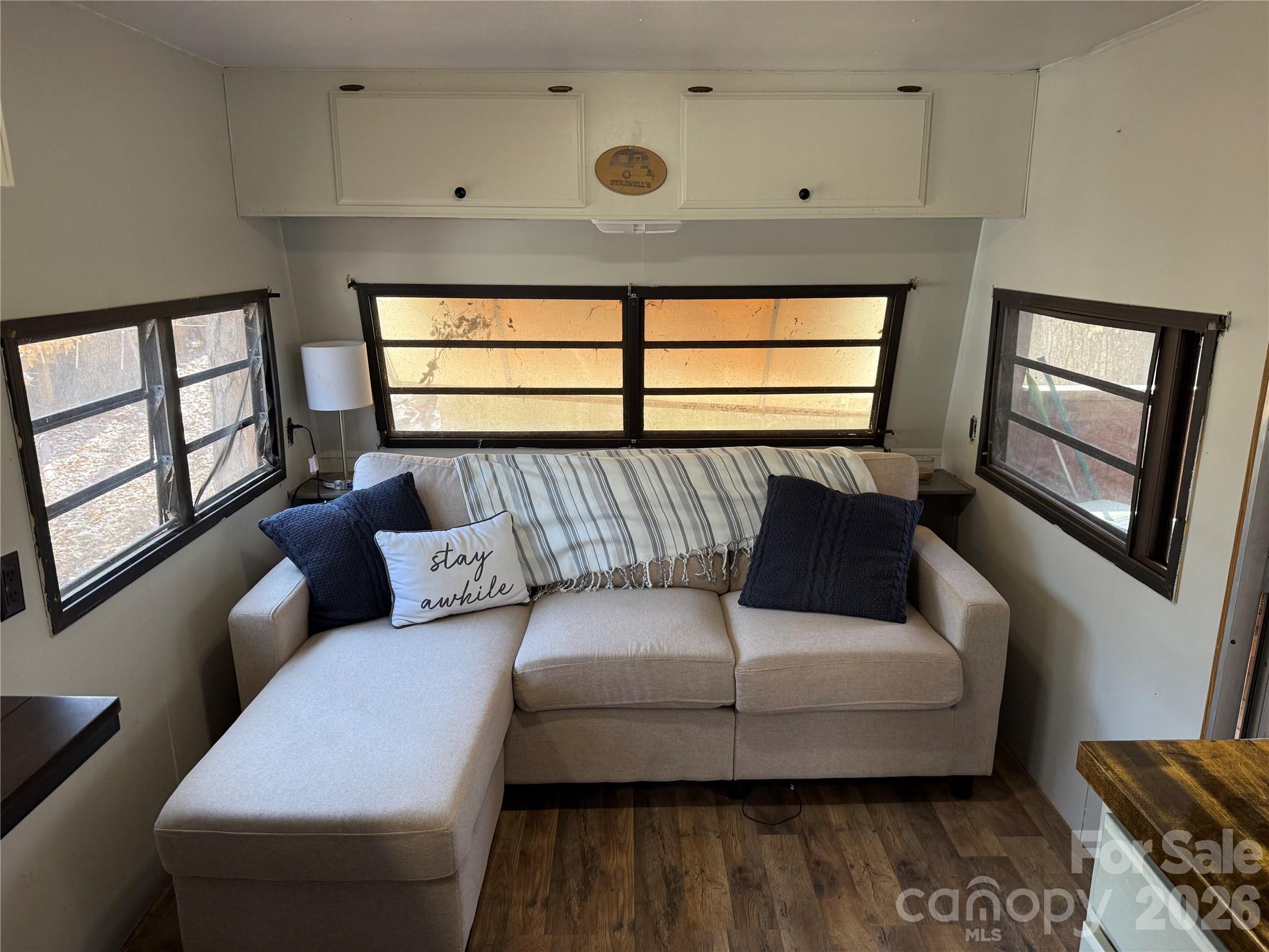 Twin Harbor - Residential