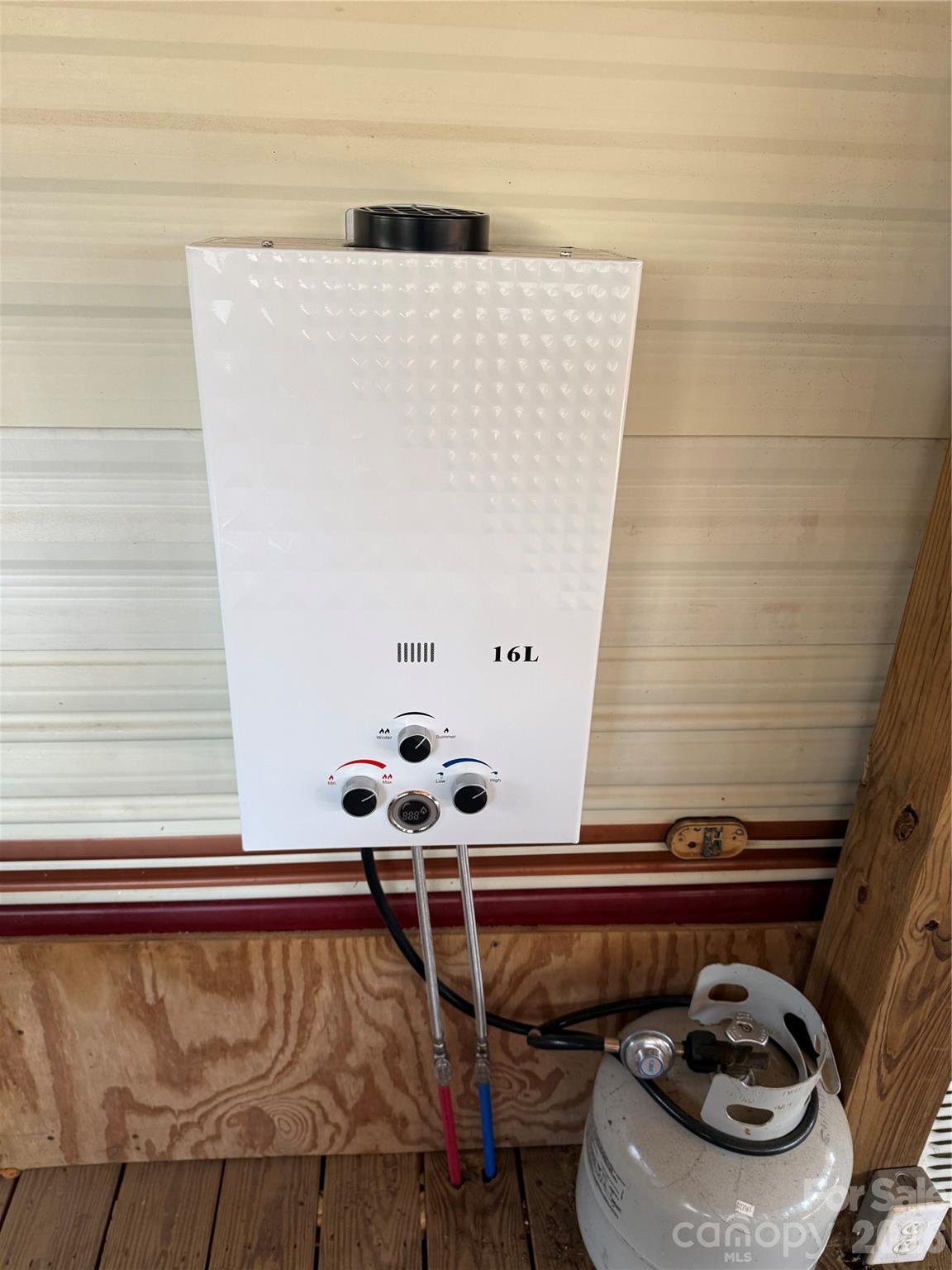 Twin Harbor - Residential