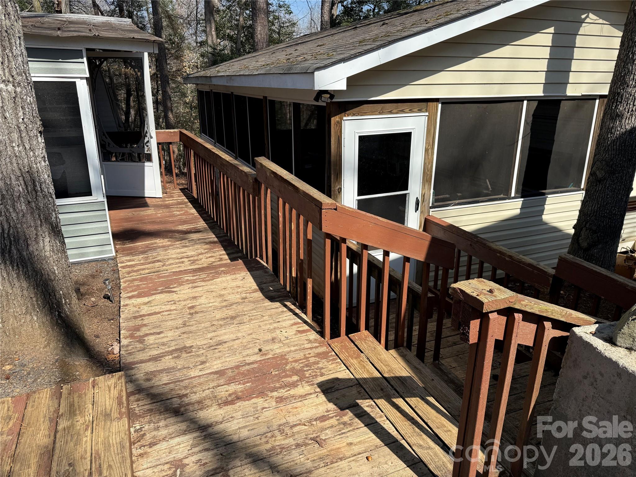 Twin Harbor - Residential