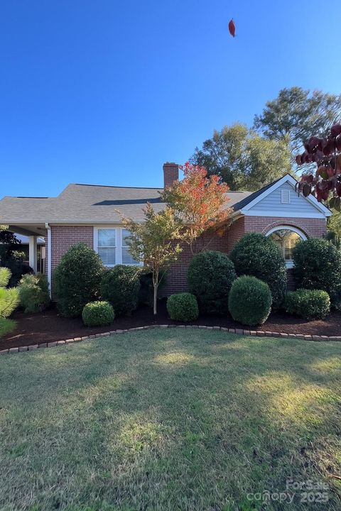 Photo of 2344 The Plaza, Charlotte, NC 28205 (MLS # 4318029)