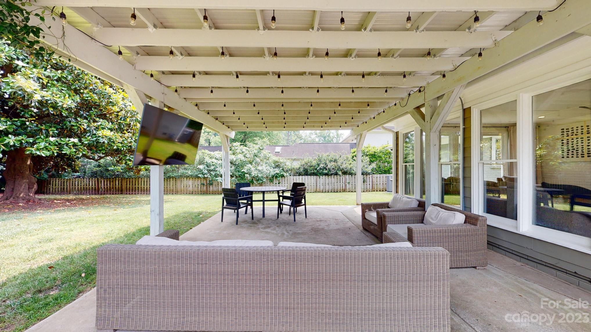 Barclay Downs - Residential