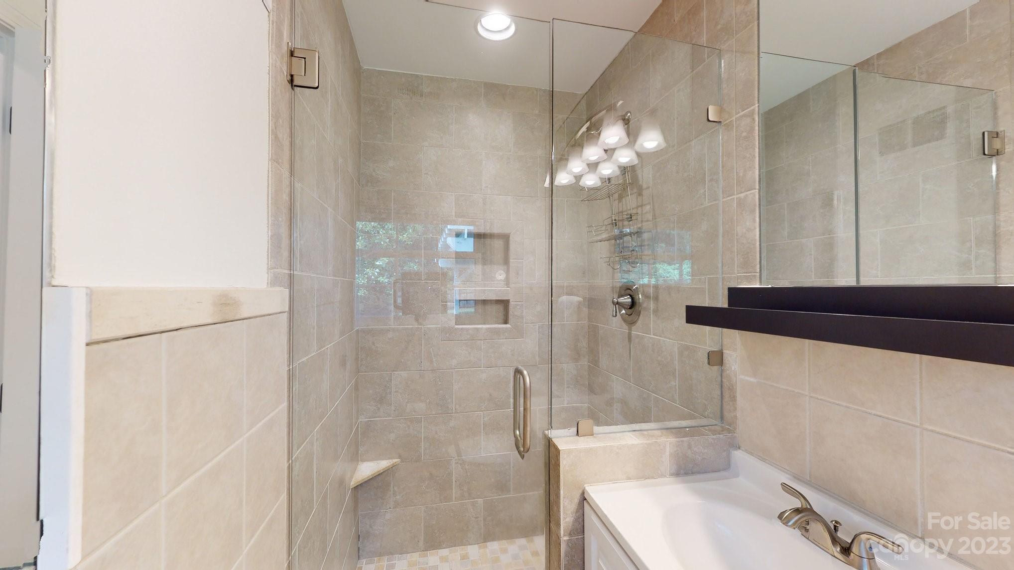 Barclay Downs - Residential