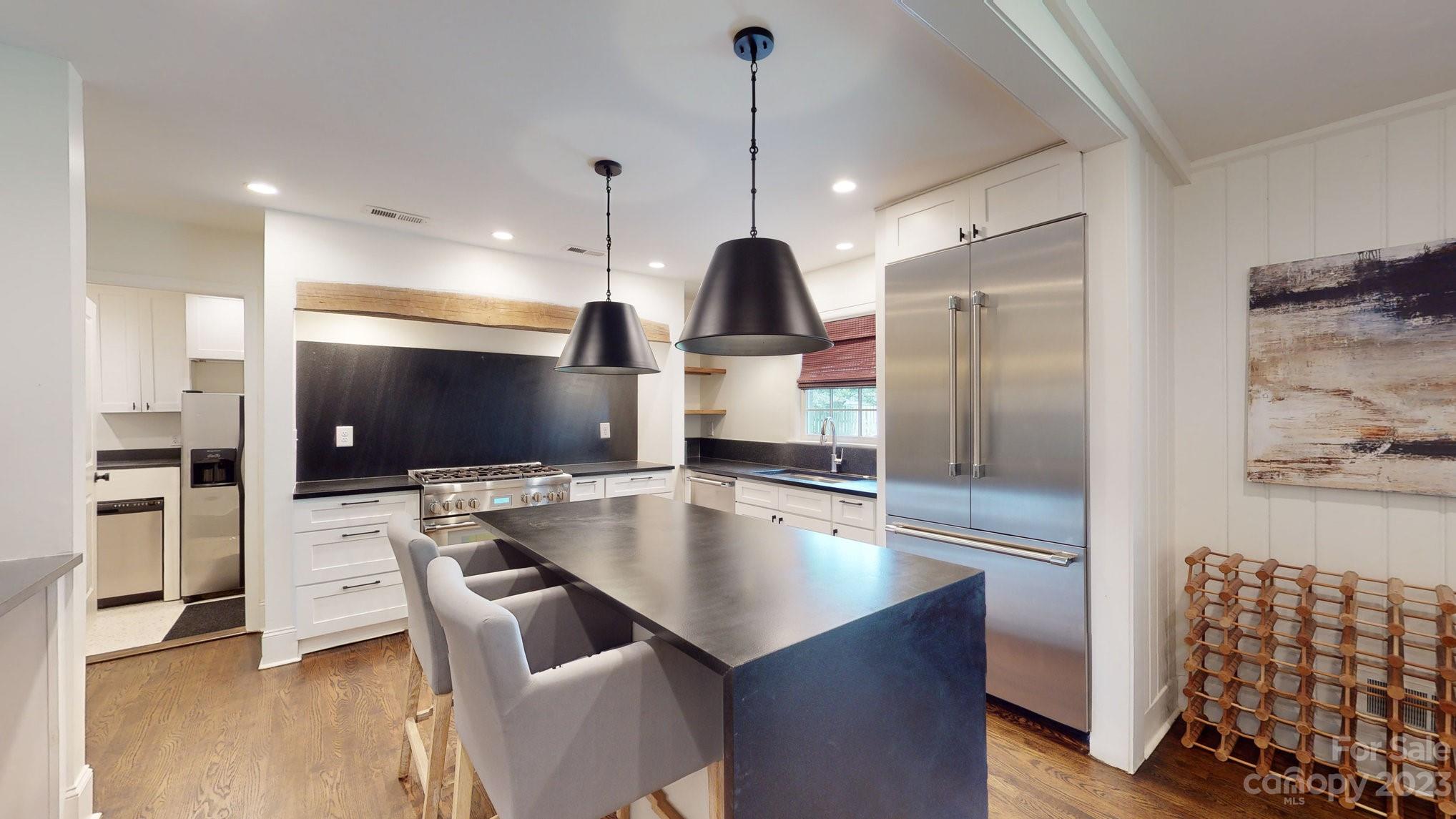 Barclay Downs - Residential