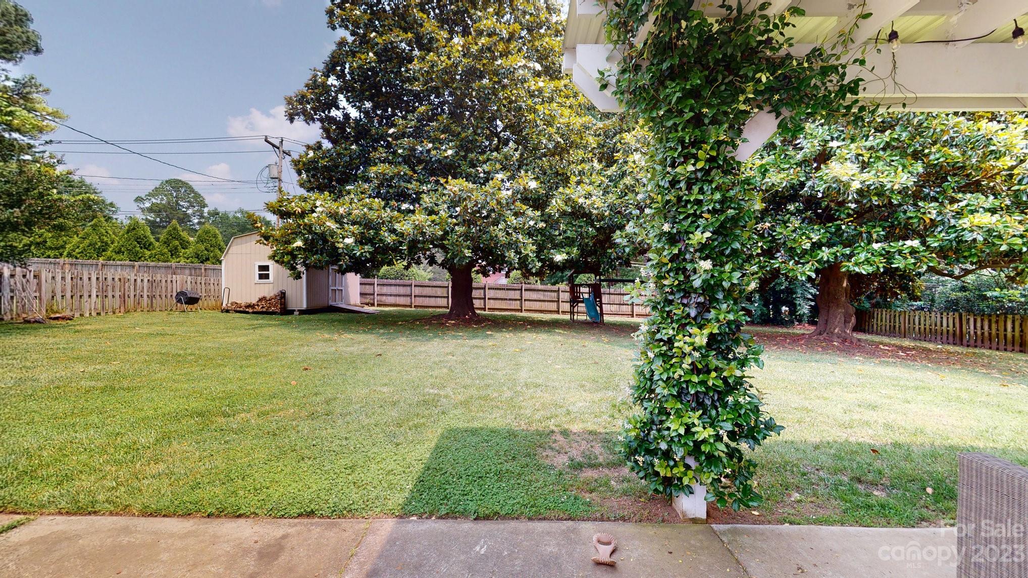 Barclay Downs - Residential