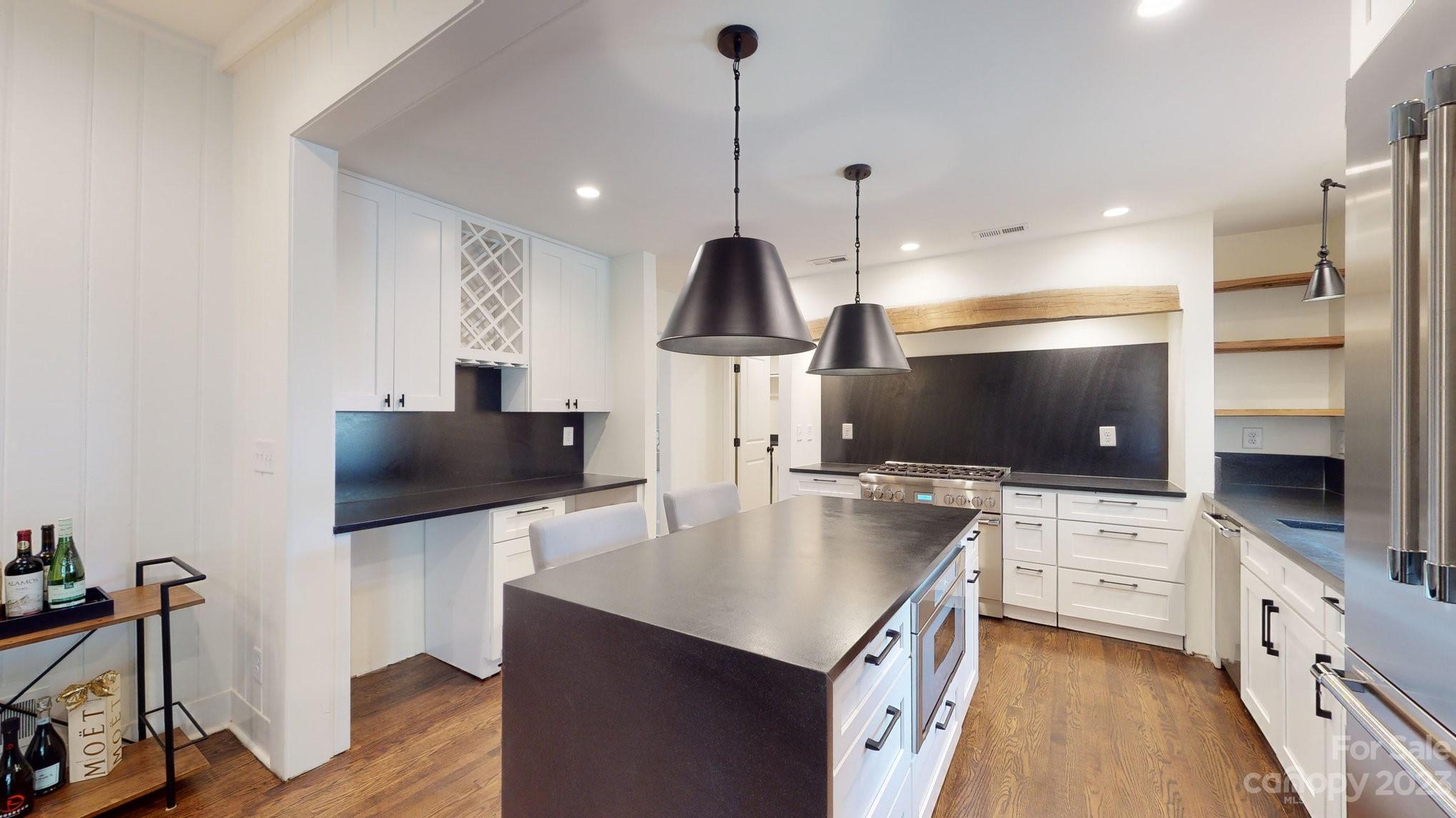 Barclay Downs - Residential