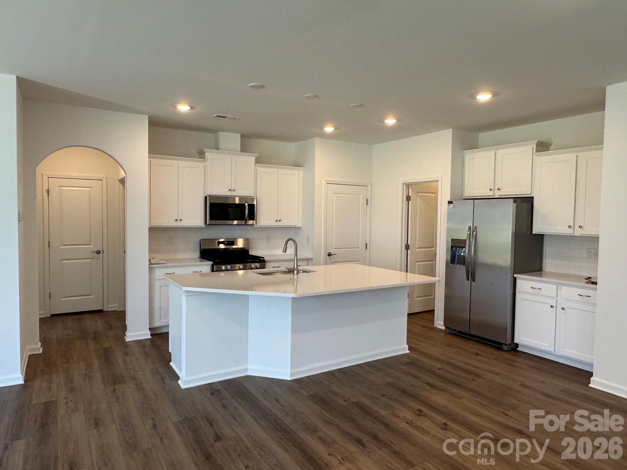 1302 Swift Lane 100