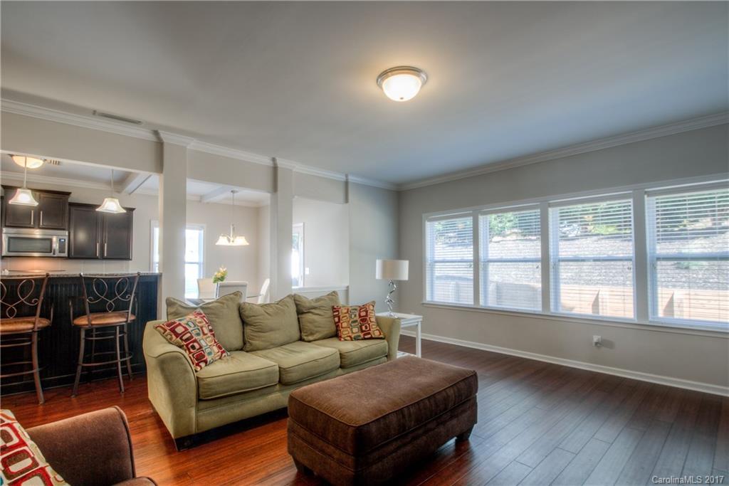 Newport Lakes - Residential