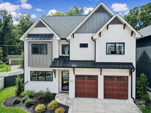 911 Laurel Creek Lane Charlotte NC 28211