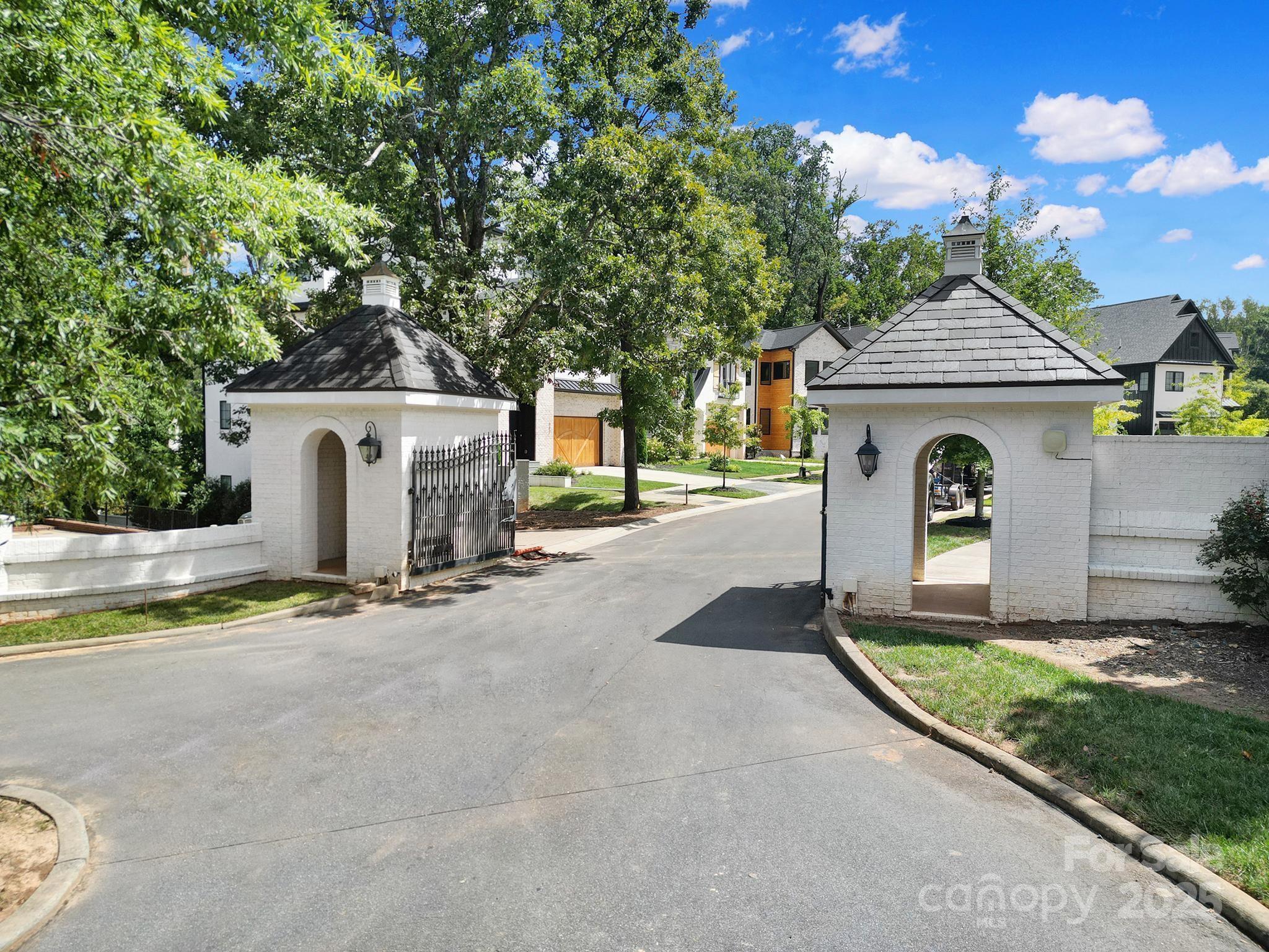 911 Laurel Creek Lane