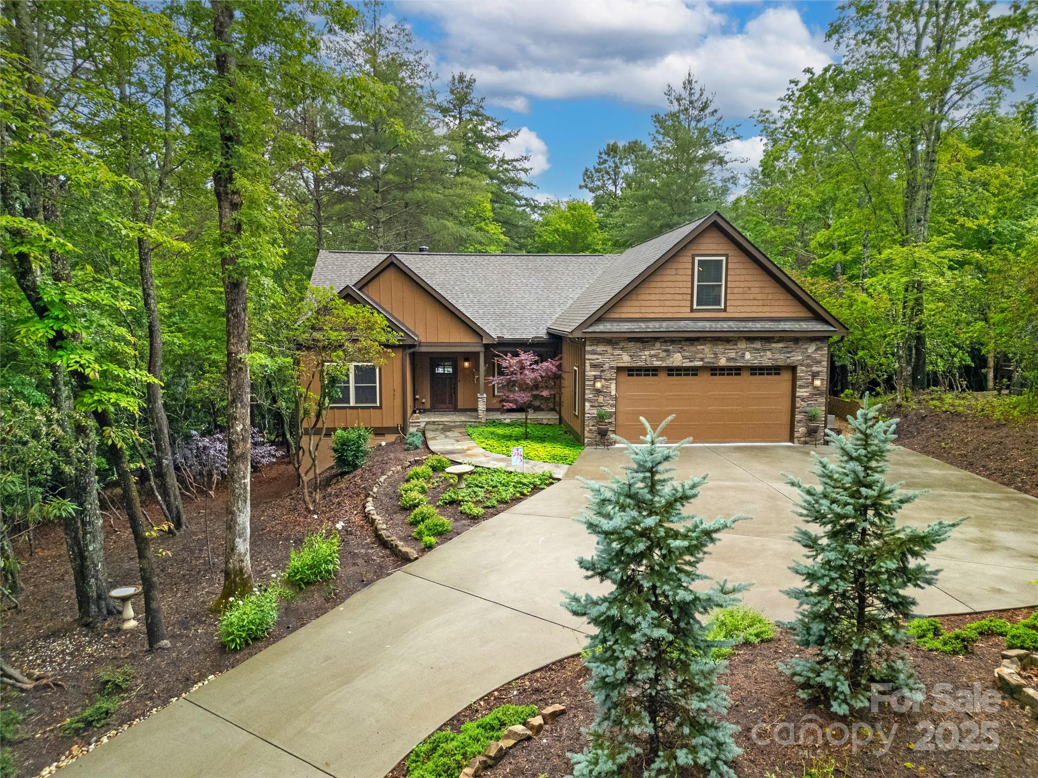 321 Middle Connestee Trail