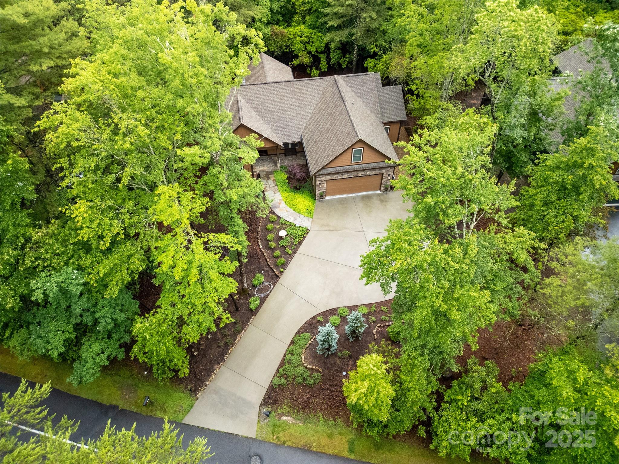 321 Middle Connestee Trail