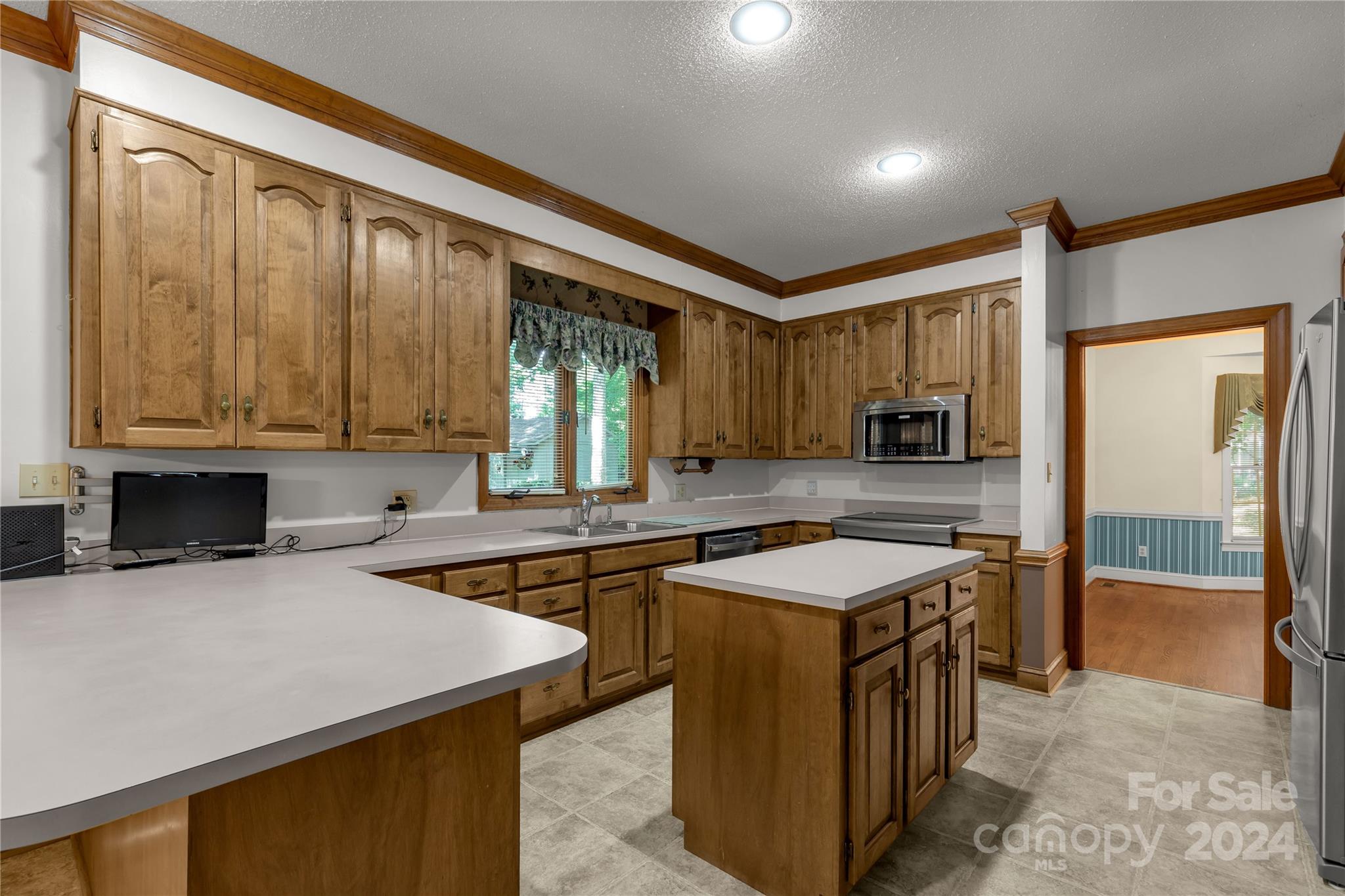 Forest Hills - Residential