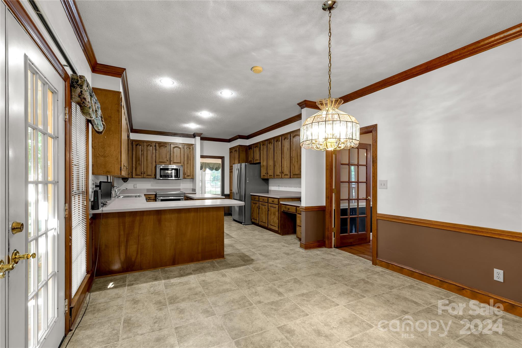 Forest Hills - Residential