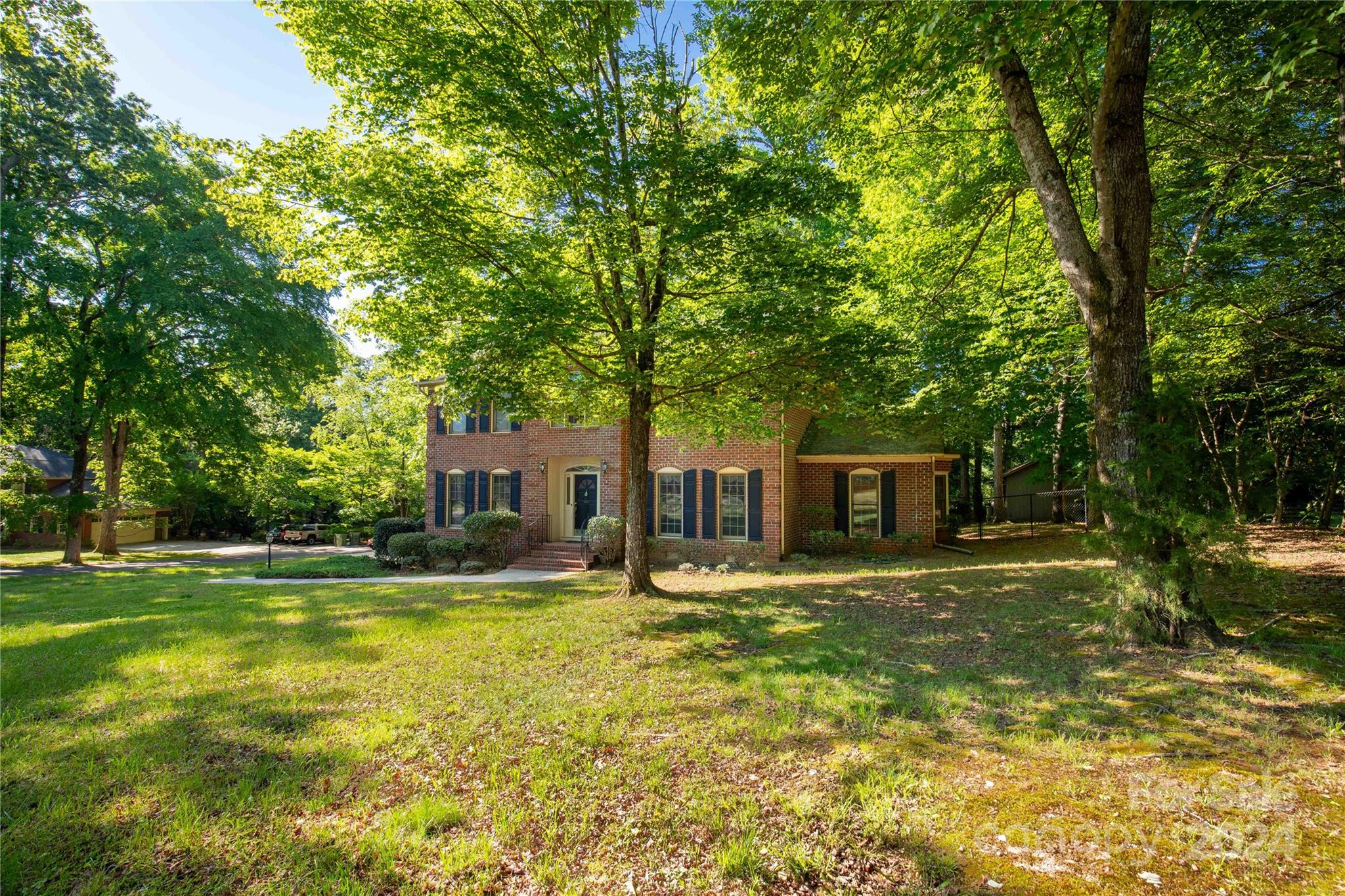 Forest Hills - Residential