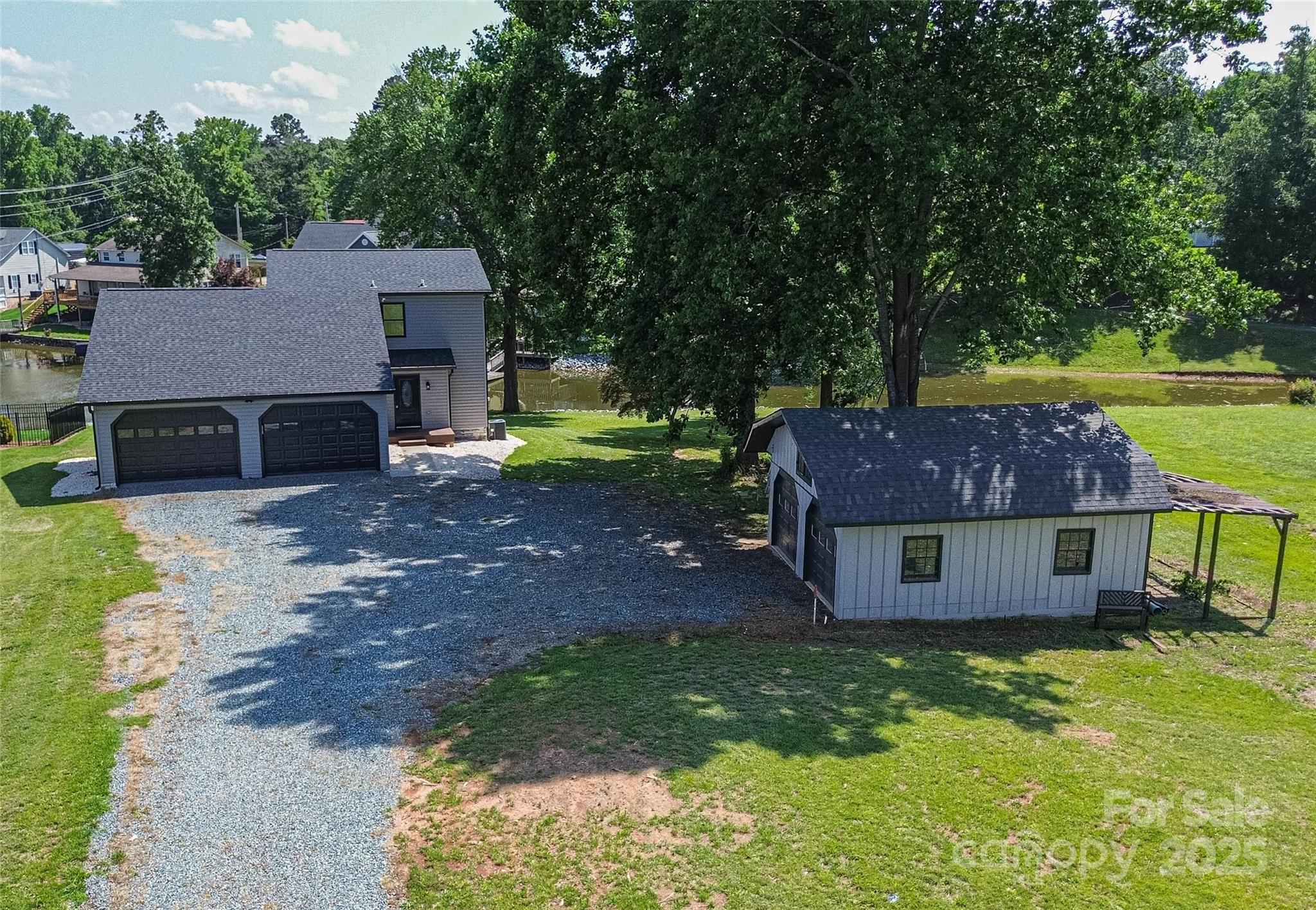 208 Sheppard Point 129