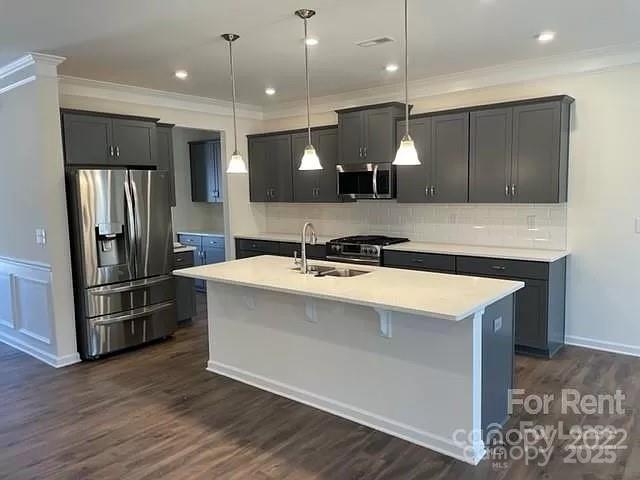 6100 Trinity Crossing Circle