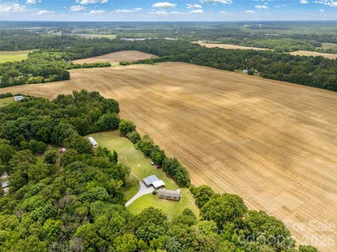 Photo of 3607 Kennington Drive, Waxhaw, NC 28173 (MLS # 4392730)