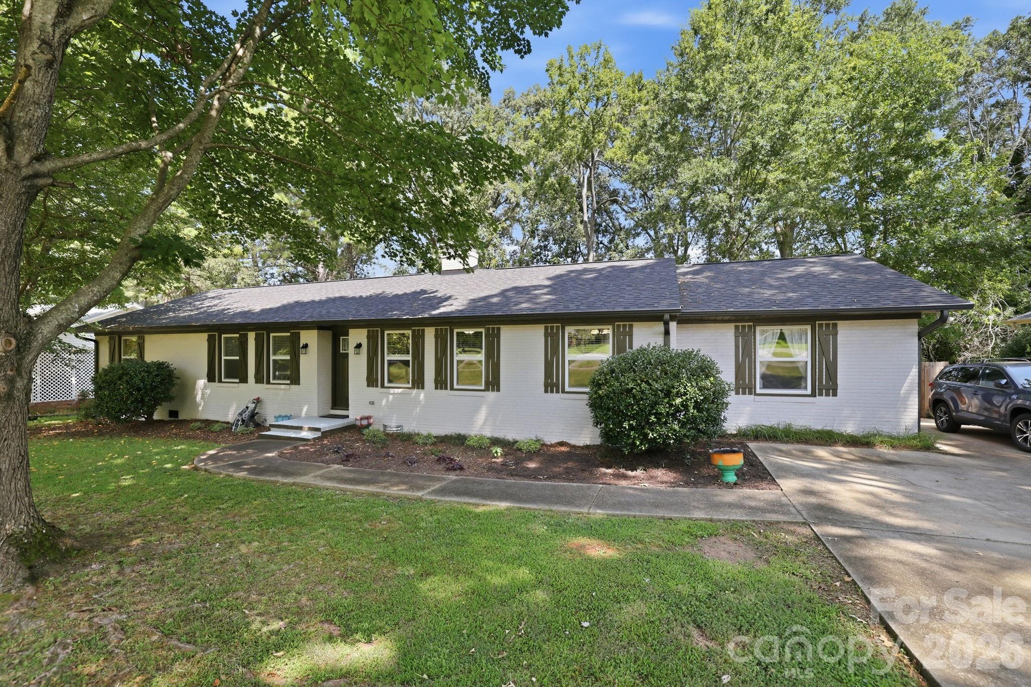 1053 Christopher Circle