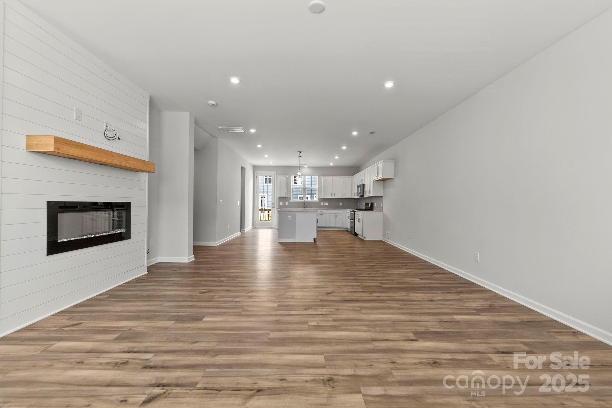 Waterstone - Residential