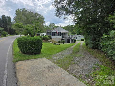 Photo of 214 Governors View Road, Asheville, NC 28805 (MLS # 4413776)