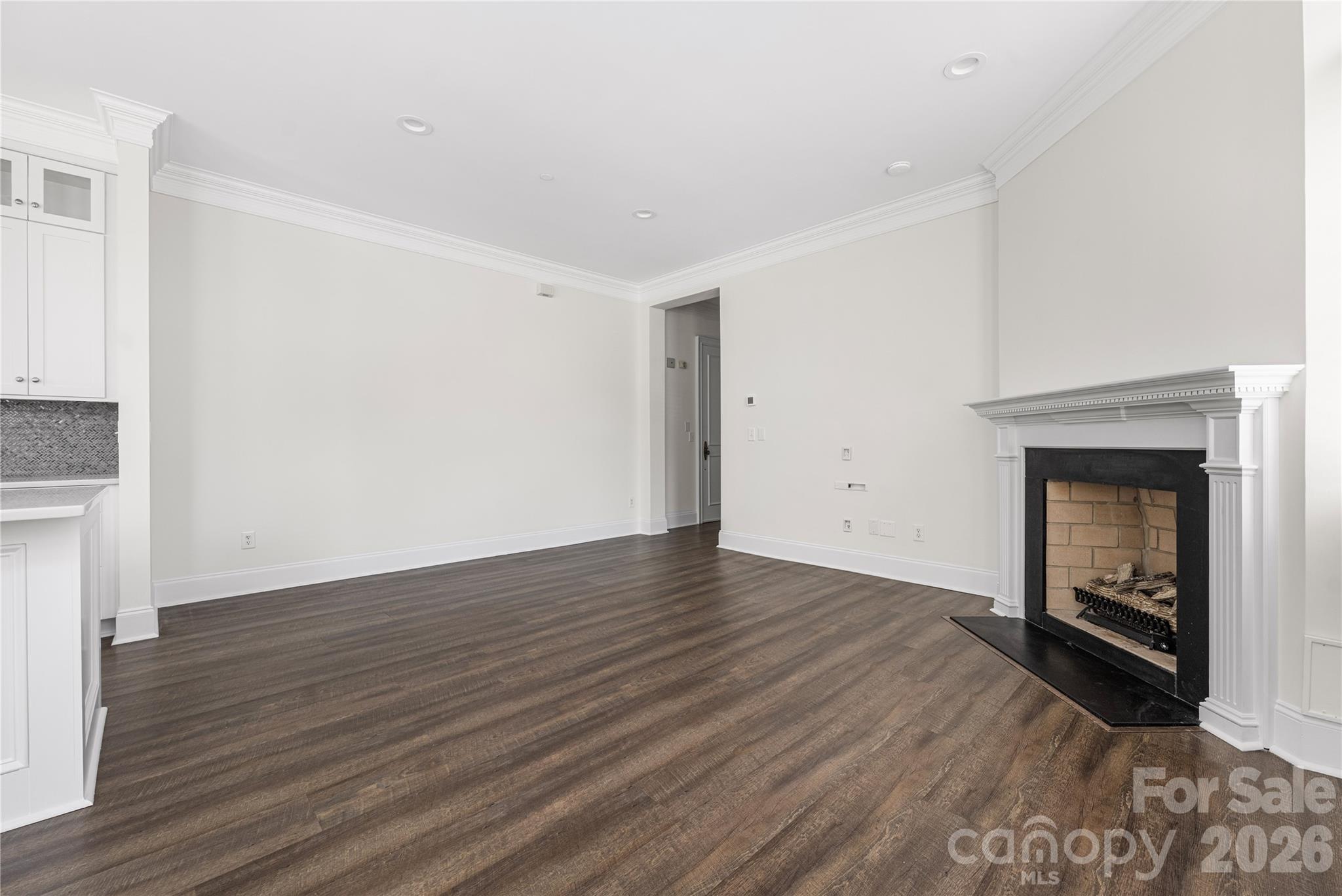 Settlers Place - Residential