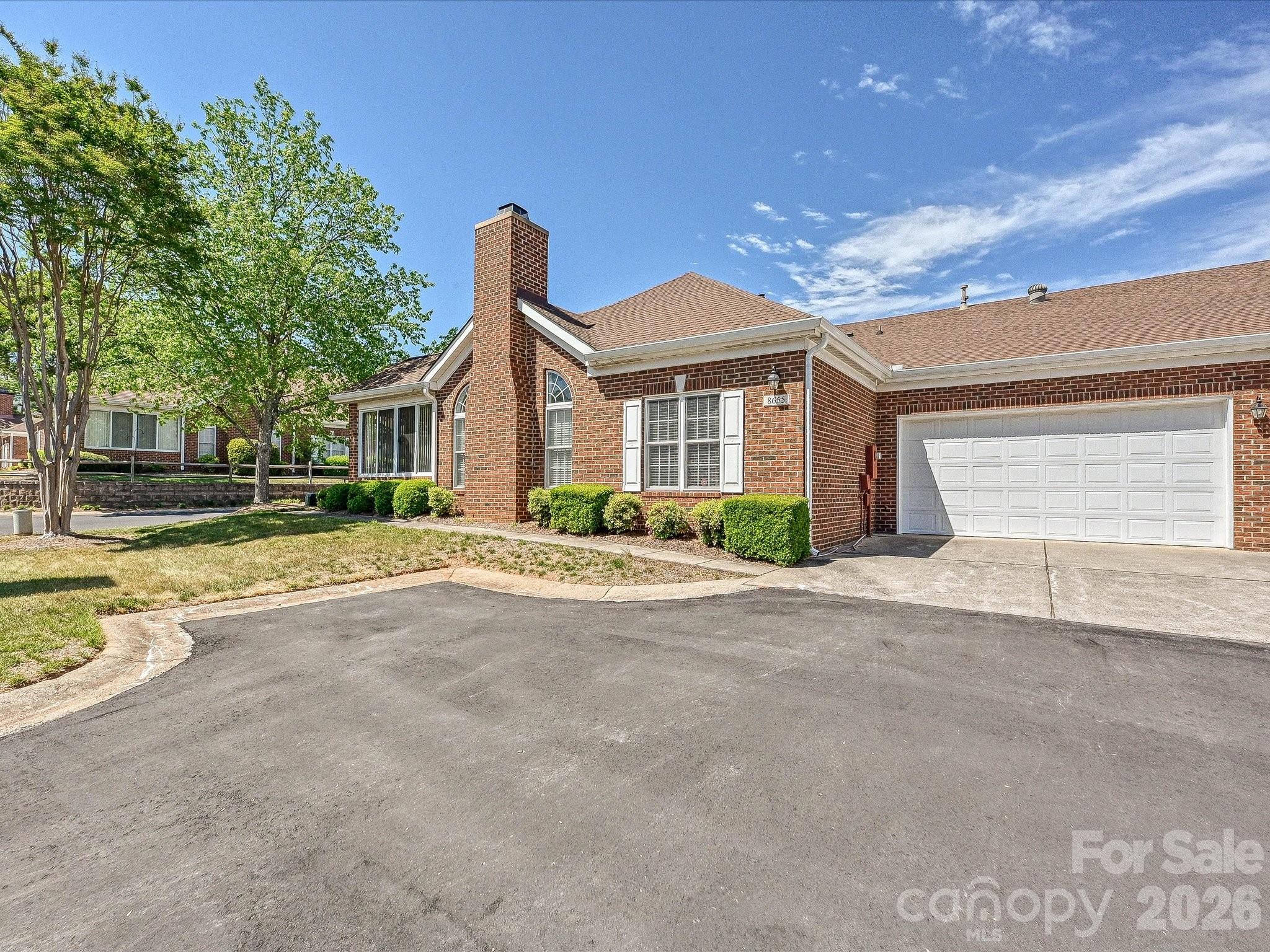 Windsor Oaks - Residential