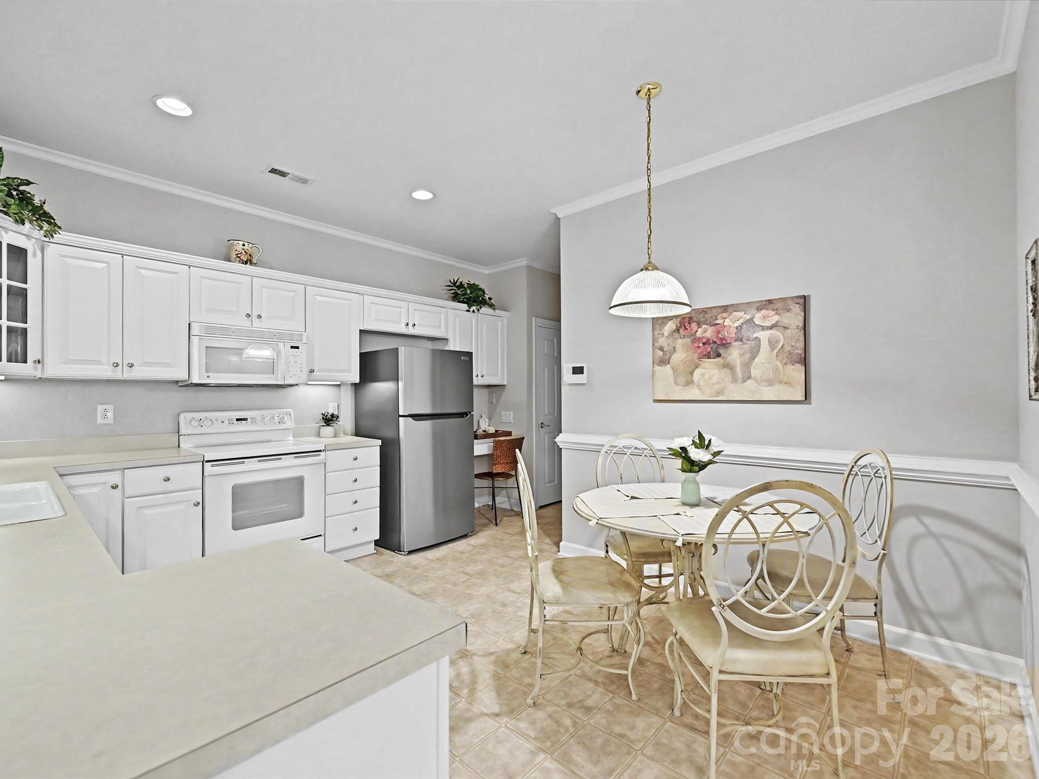 Windsor Oaks - Residential