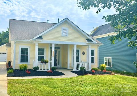 Photo of 3932 Schenley Avenue, Gastonia, NC 28056 (MLS # 4304768)