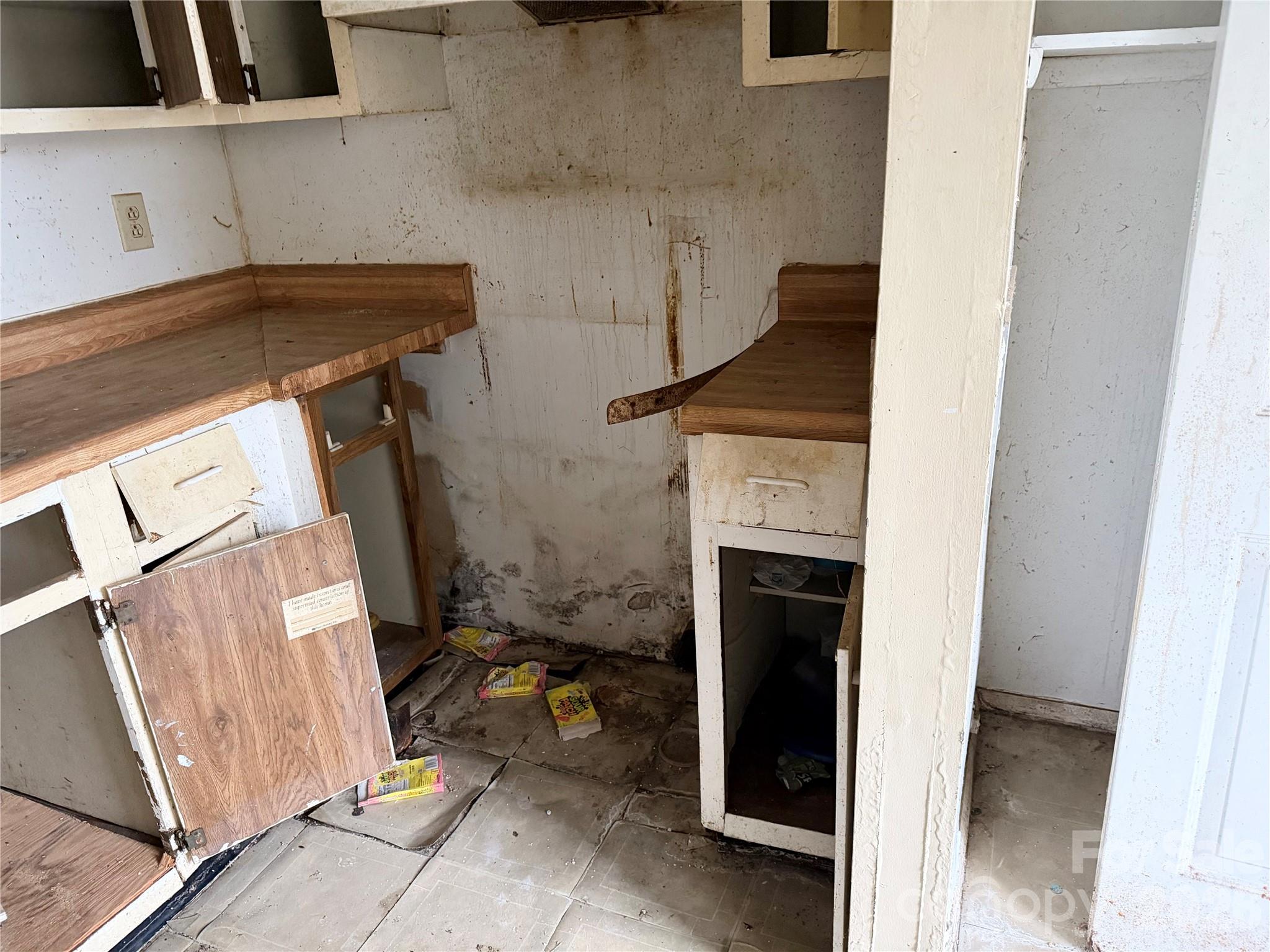 Holly Grove - Residential