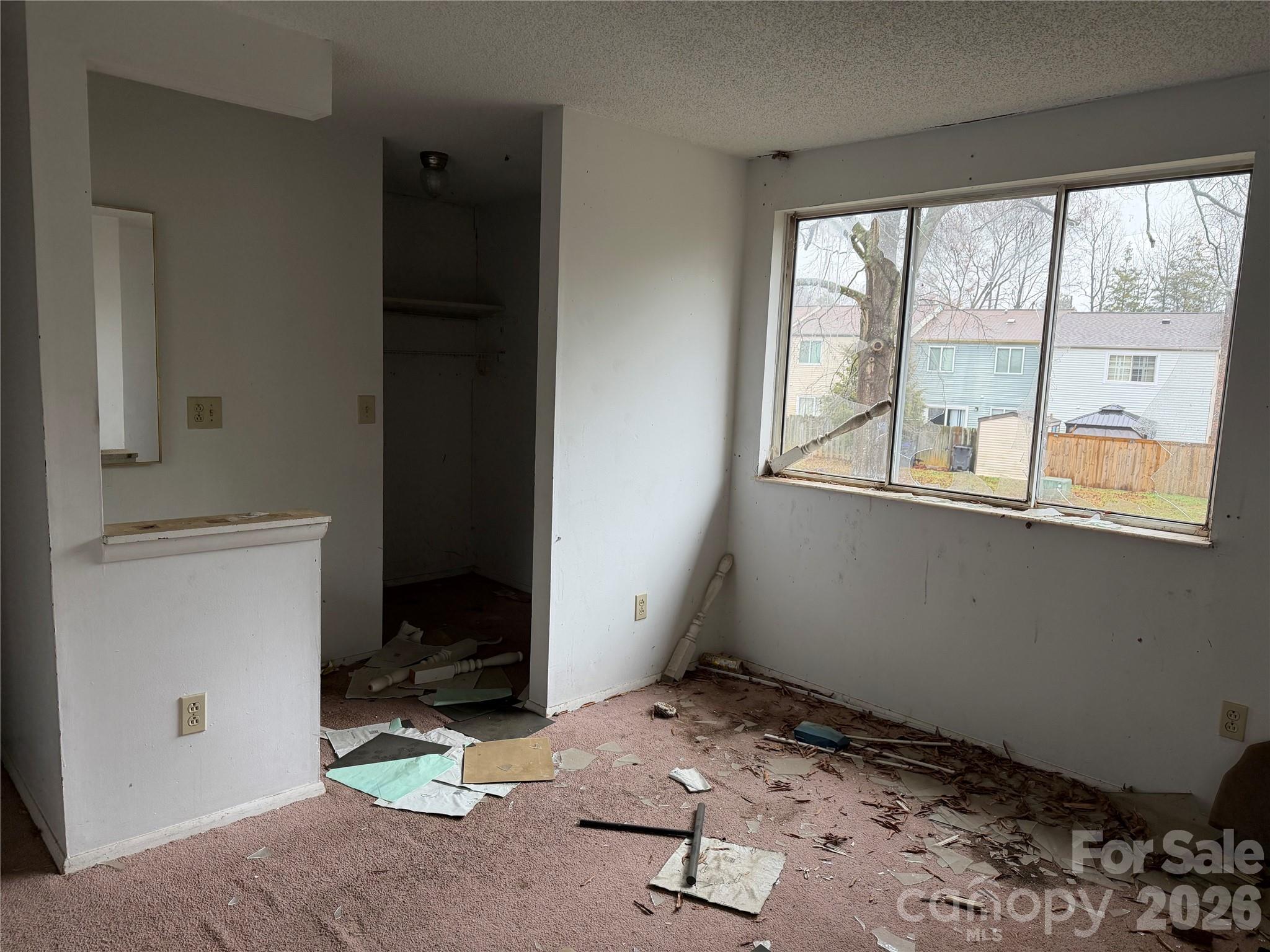 Holly Grove - Residential