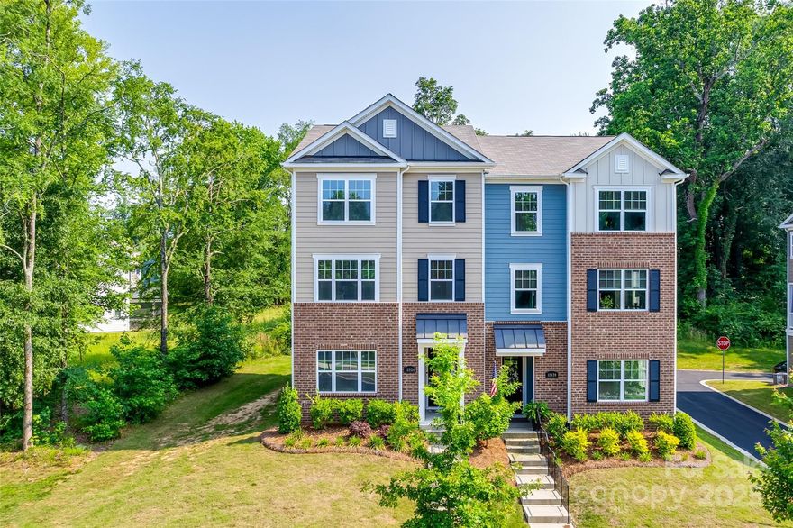 Welcome to 12024 John Newton Drive in the desirable community of Summers Walk, Town of Davidson!  This better than new, three story townhome includes oversized 2-car attached garage, guest suite w/full bath on ground floor, 2nd floor covered balcony, modern kitchen w/large island, & great storage space. 

The Summers Walk community offers an abundance of amenities including large swimming pool with water feature, clubhouse, playground, & green space. Walking trails throughout community connect to West Branch Nature Trail & the 90-acre West Branch Nature Preserve bordering the north side of the community. This nature trail gives the Summers Walk community direct access to the towns many greenways, nature trails, bike lanes, parks, Davidson College, & Downtown Davidson!