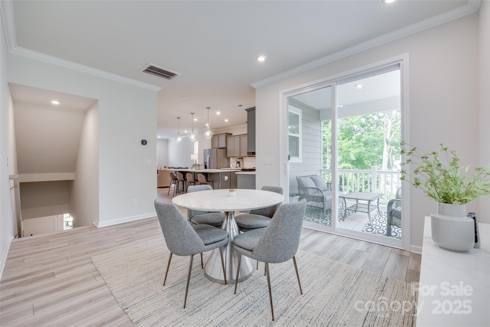 Summers Walk - Residential