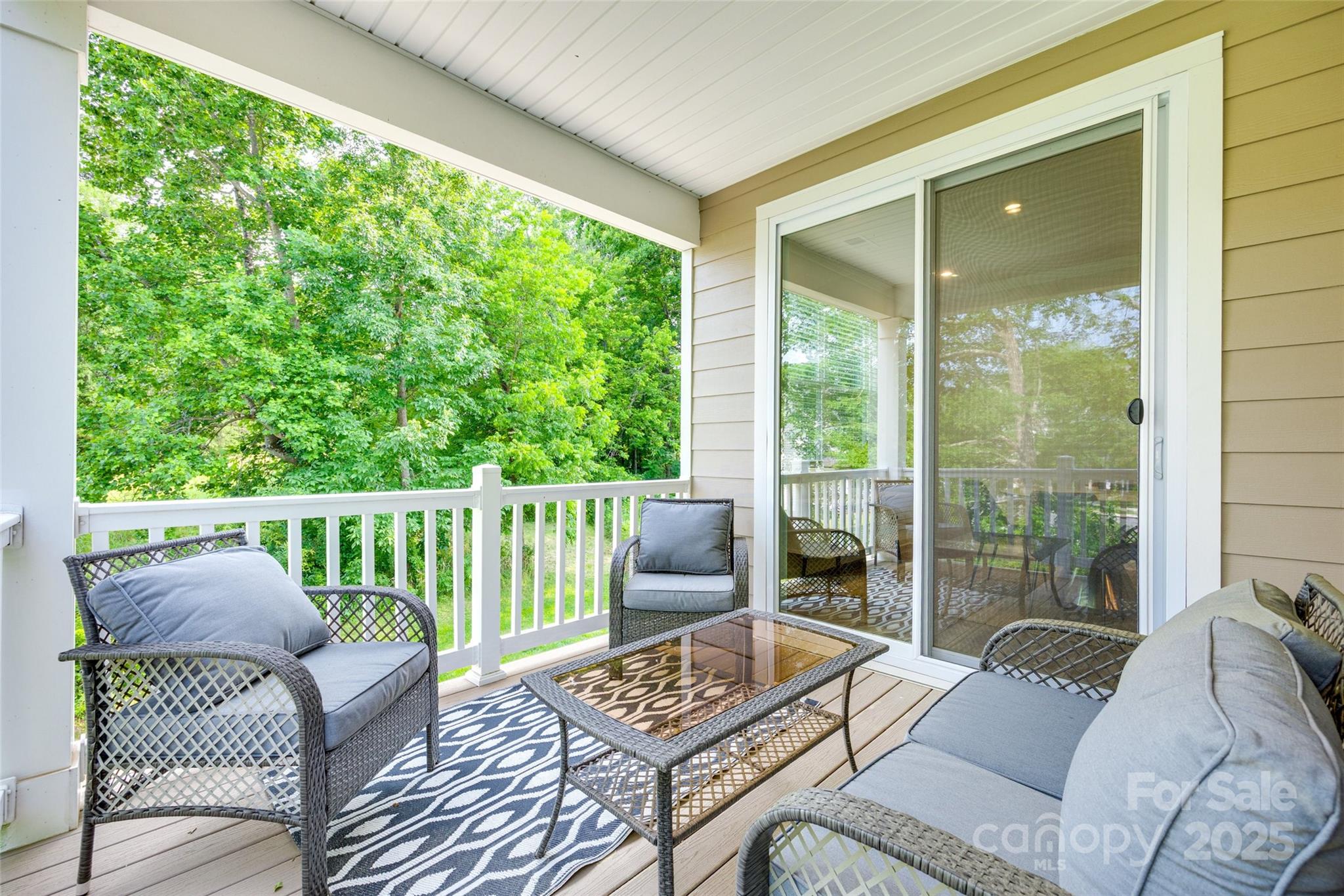 Summers Walk - Residential