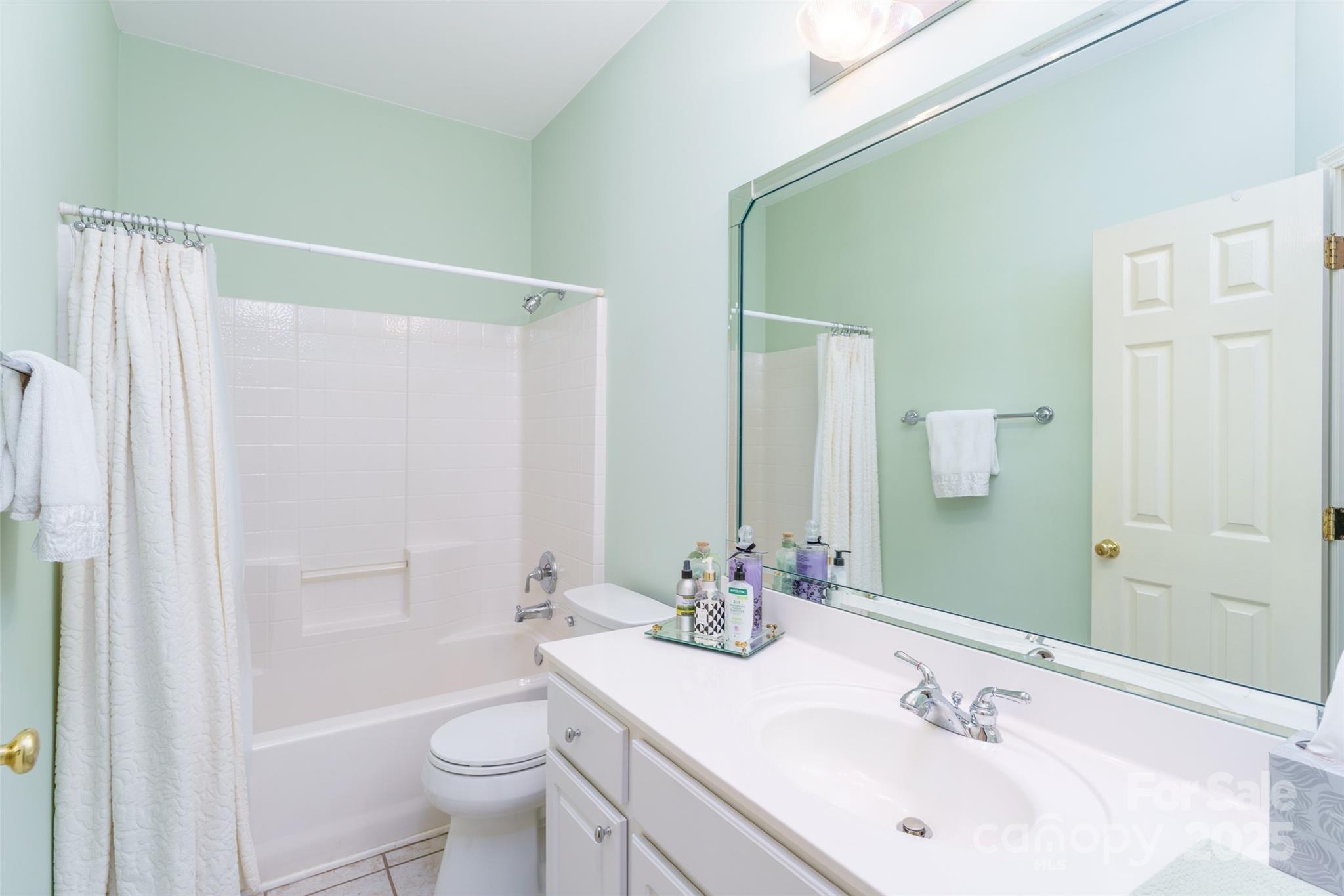 Greens At Birkdale Vill - Residential