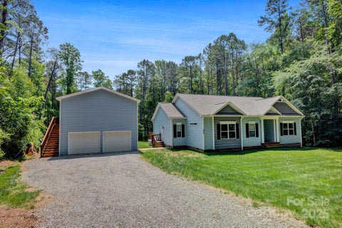 Photo for 226 Stockwood Lane