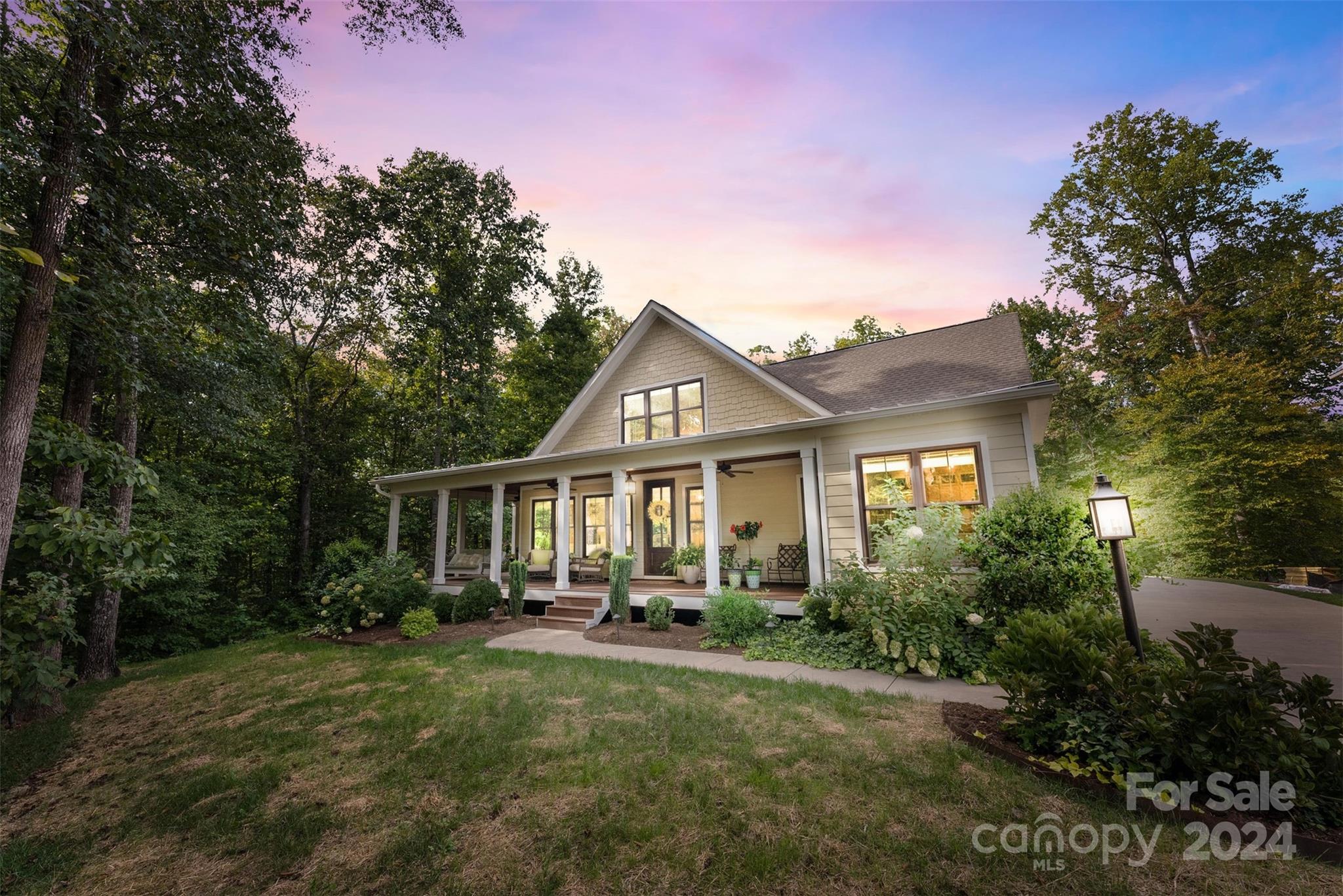 534 Coman Lane