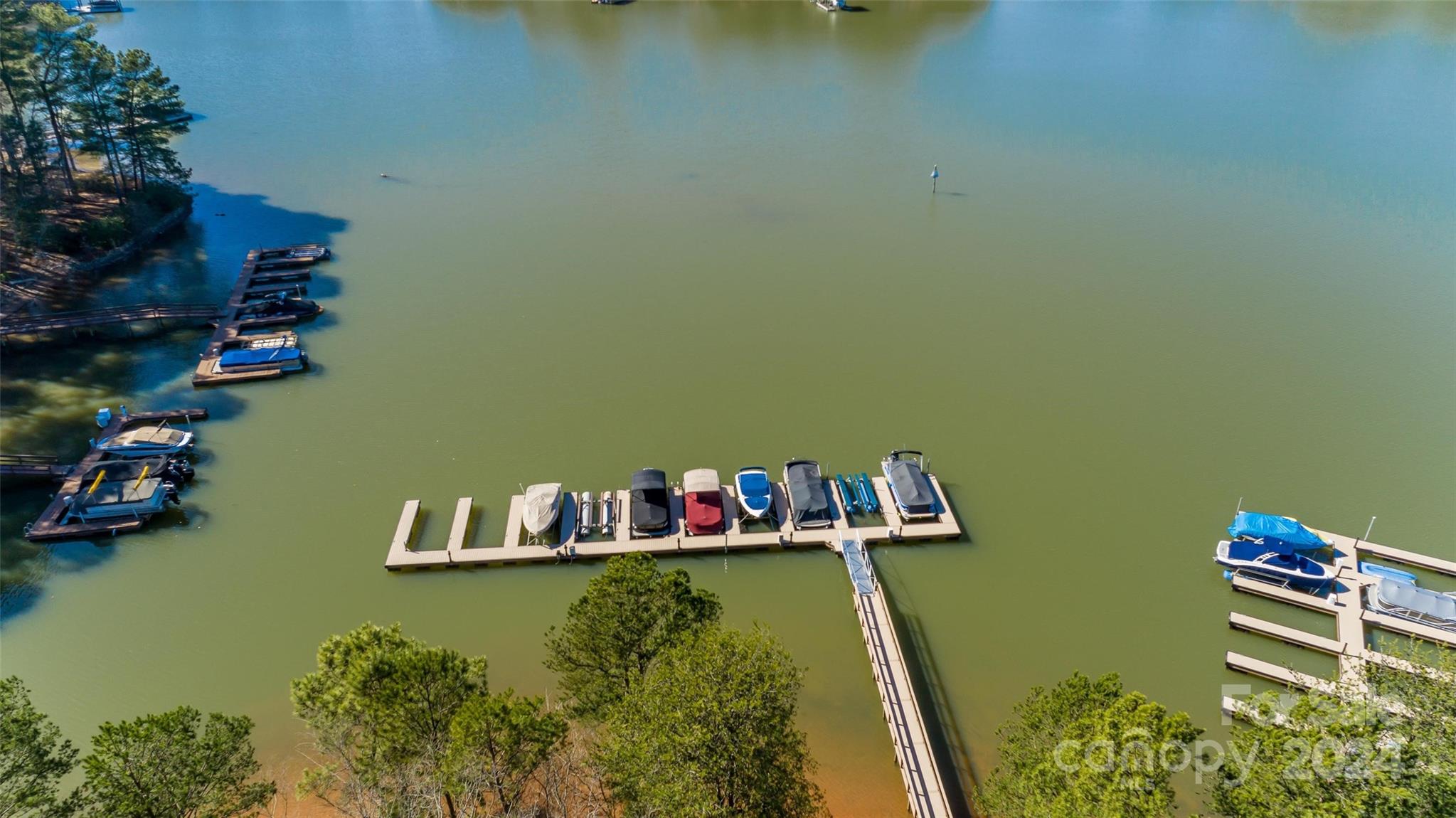 Lakepointe North - Residential