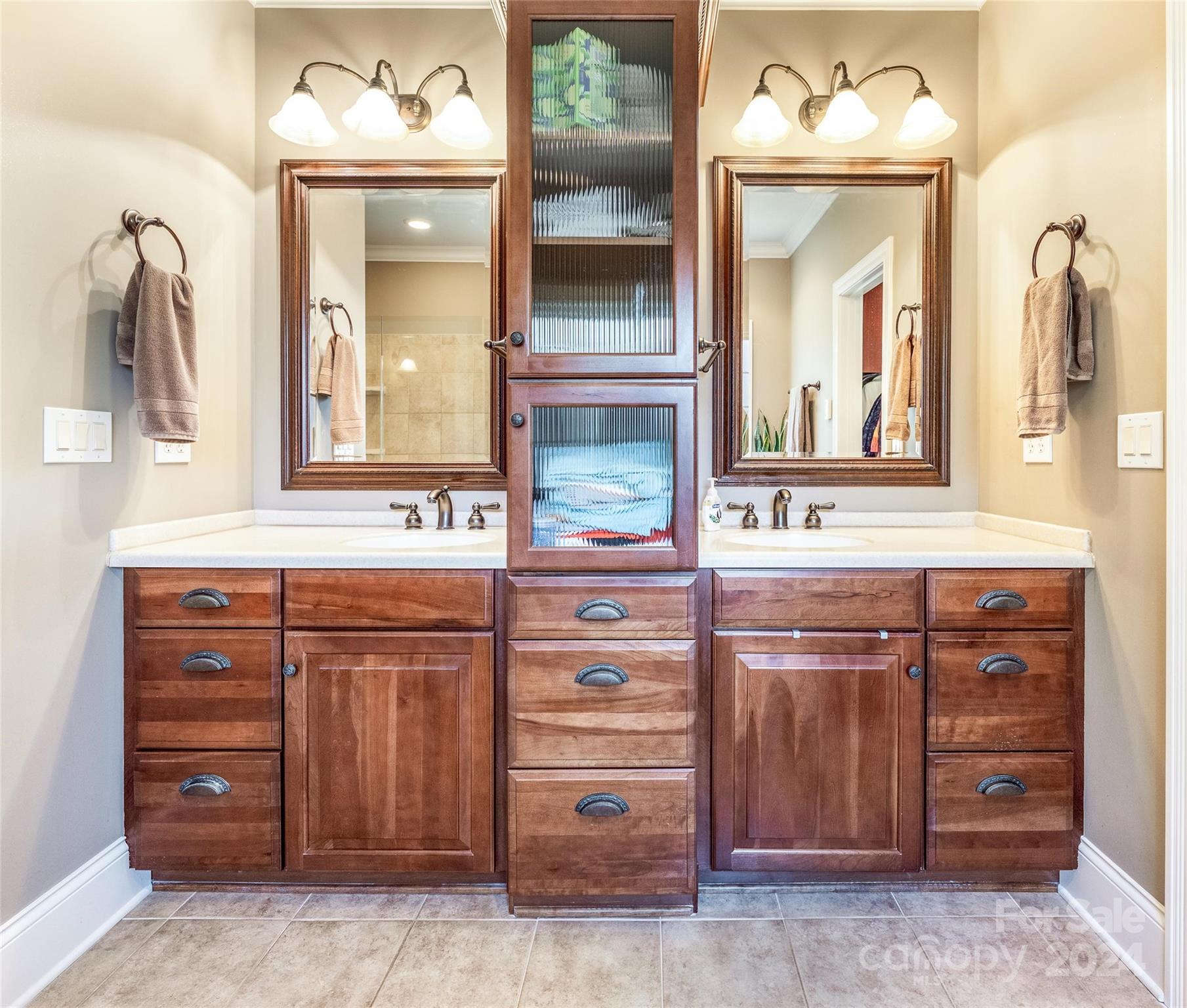 Lakepointe North - Residential