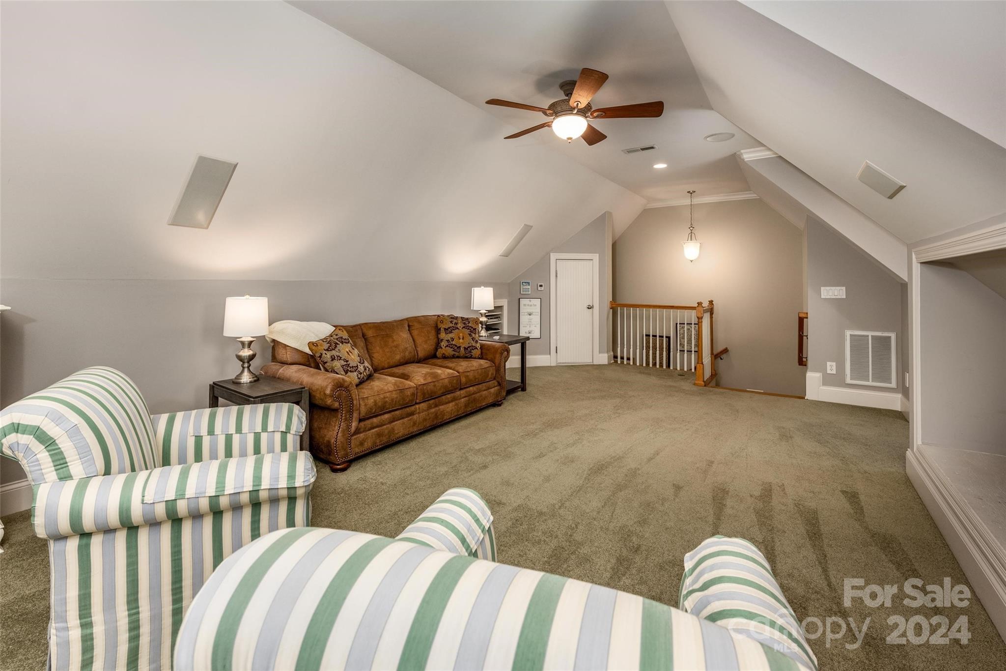 Lakepointe North - Residential