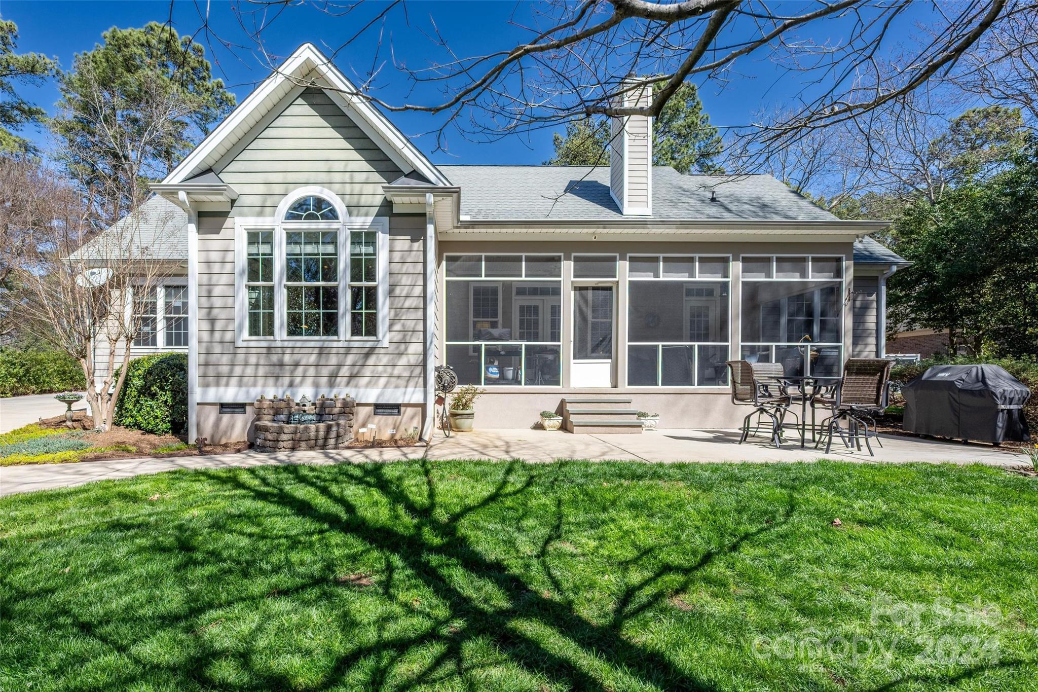 Lakepointe North - Residential