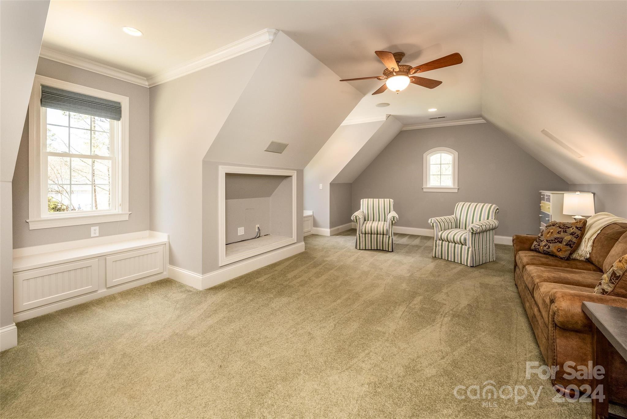 Lakepointe North - Residential