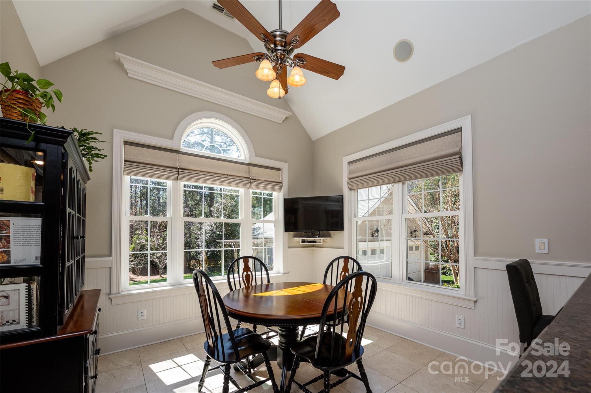 Lakepointe North - Residential