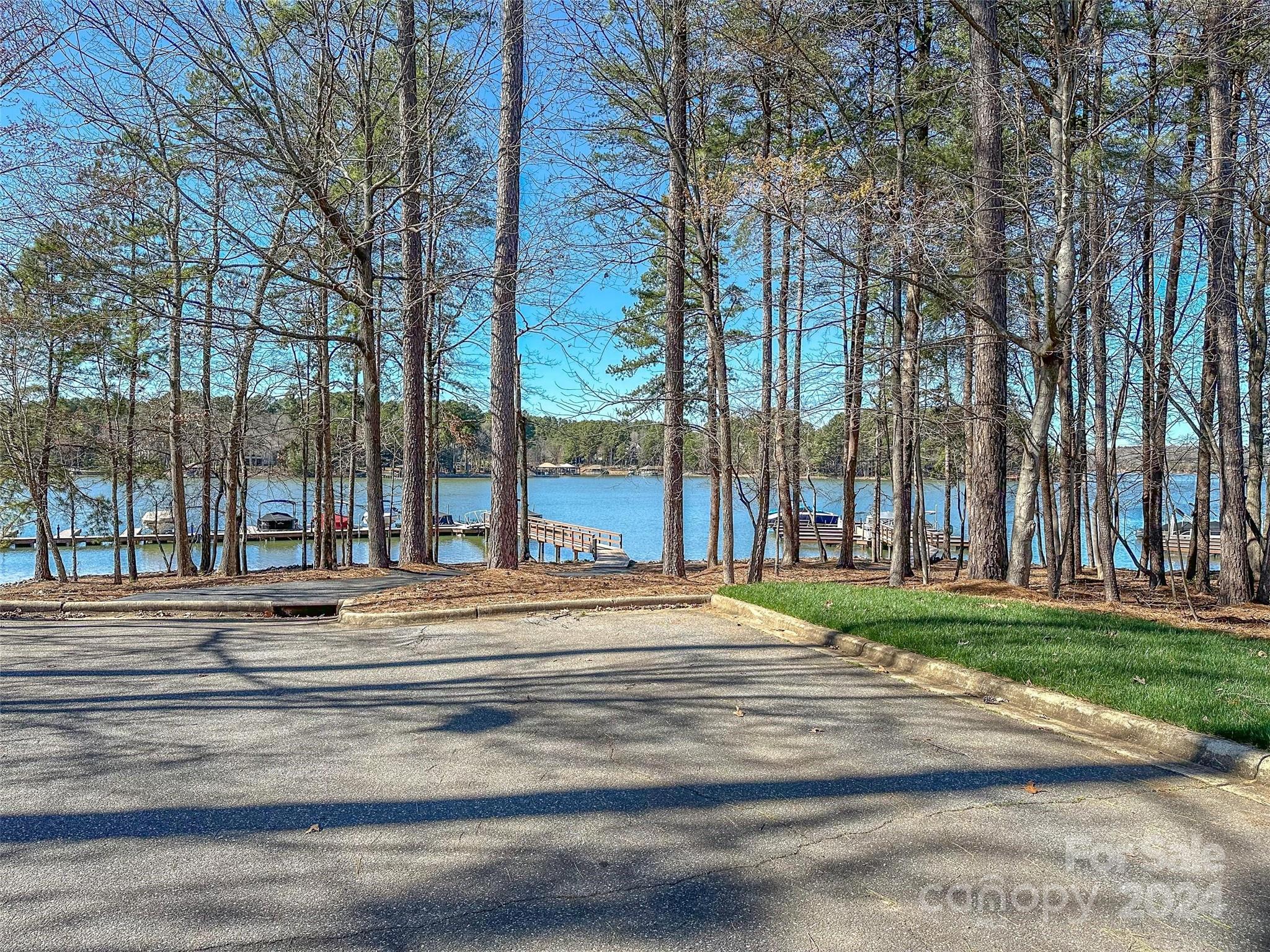 Lakepointe North - Residential